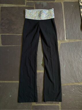 ✨ RARE VINTAGE Victoria’s Secret PINK Sequin Yoga Pants